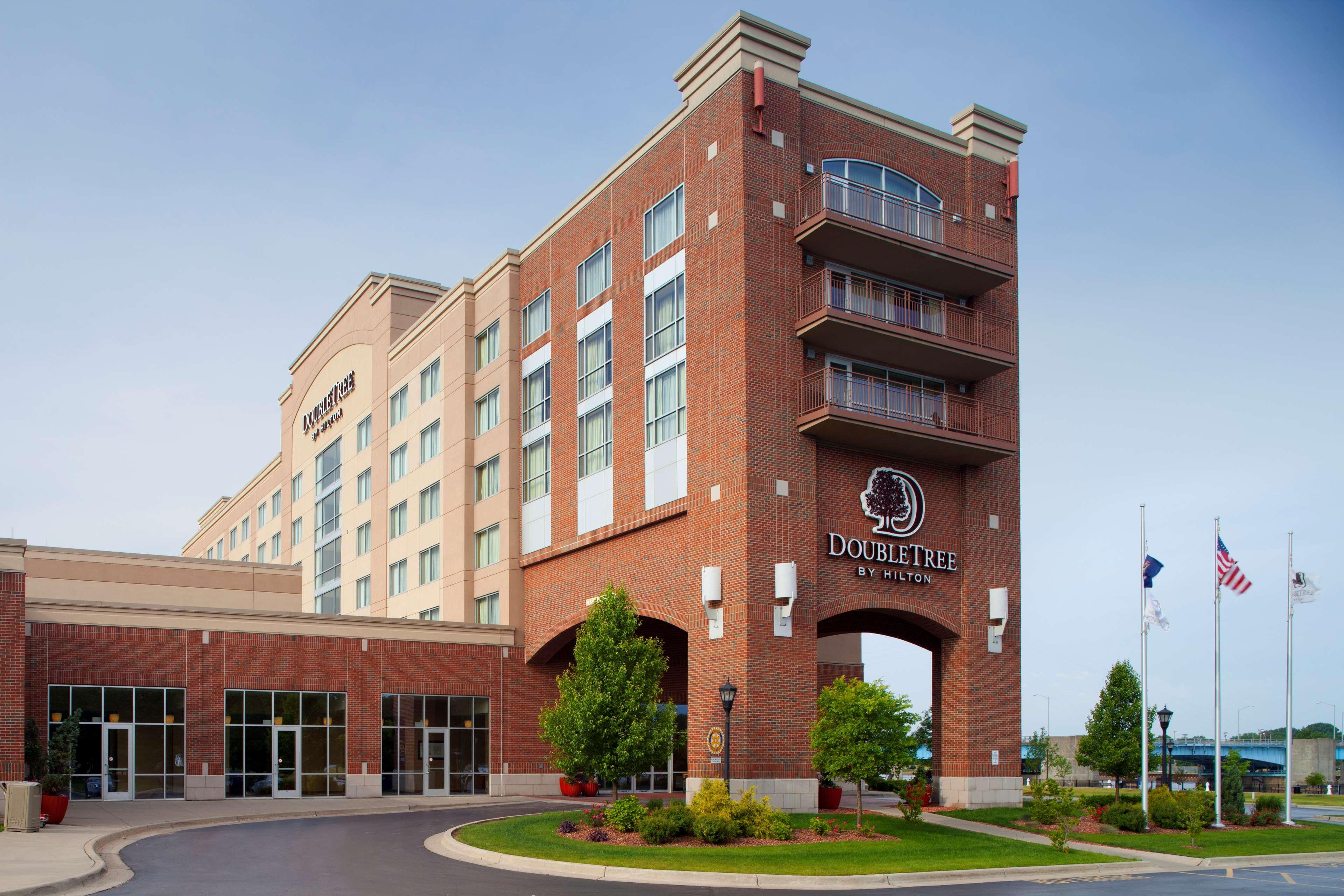 Doubletree By Hilton Bay City - Riverfront Kültér fotó