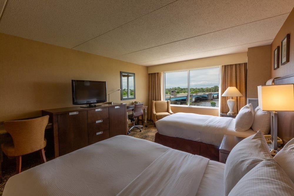 Doubletree By Hilton Bay City - Riverfront Kültér fotó