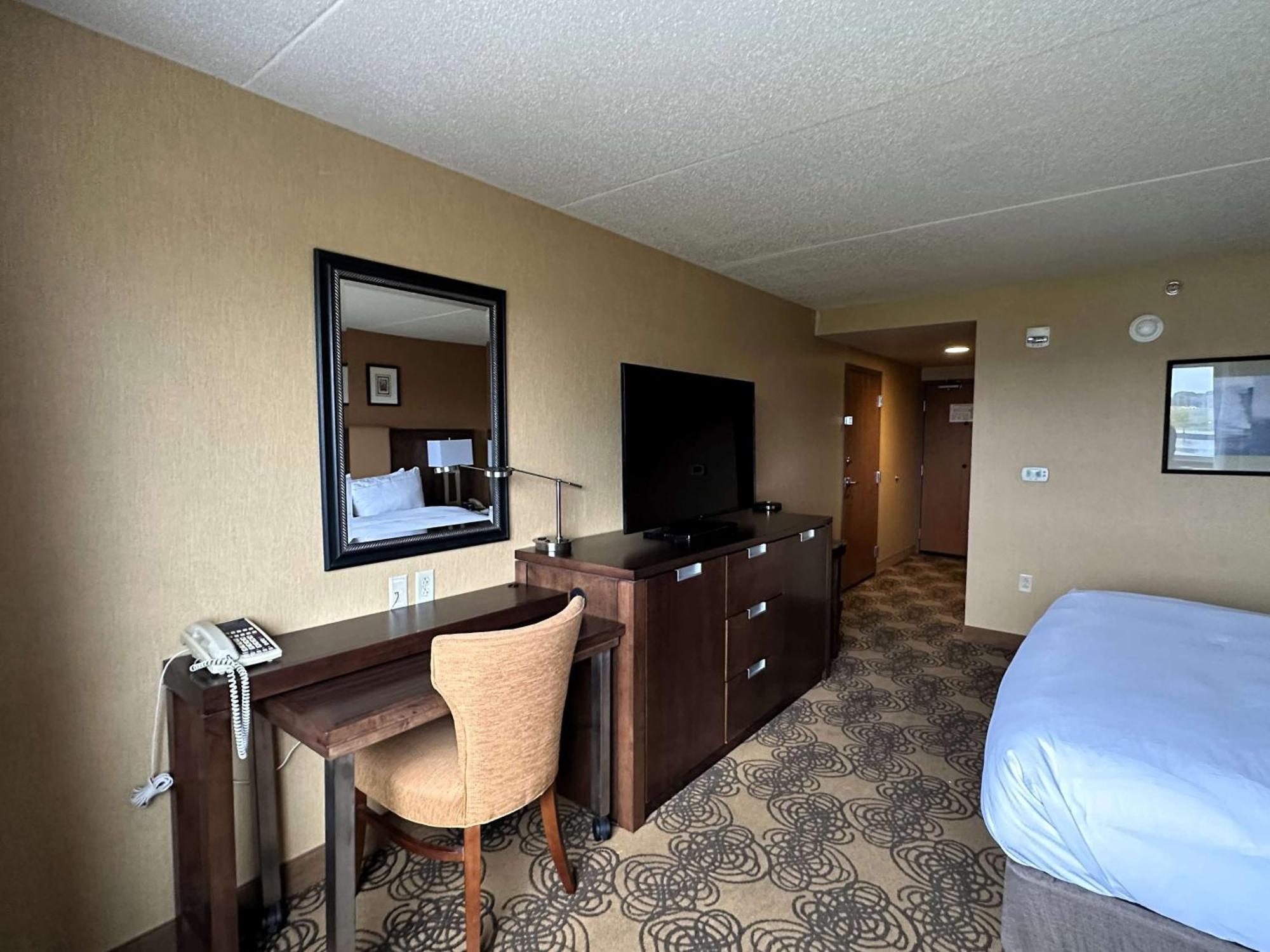 Doubletree By Hilton Bay City - Riverfront Kültér fotó